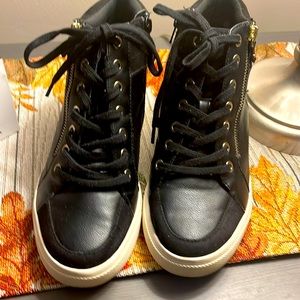 Aldo Women’s sneakers